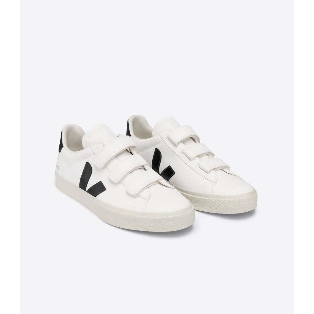 Veja RECIFE CHROMEFREE Cipő Férfi White/Black | HU 197BEX